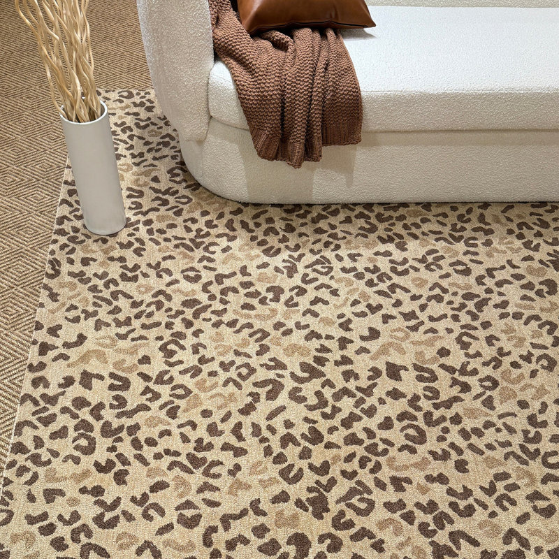 Fauna-Cheetah, Rectangle 5' x 8'