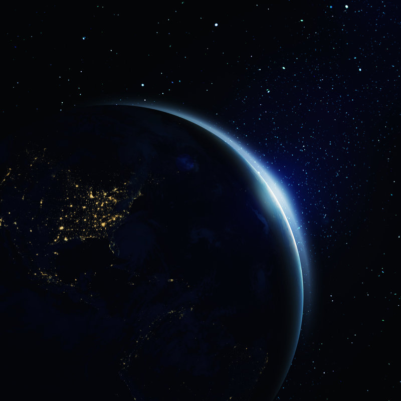 Terre avec étoiles par Dem10, H 20 po x l 20 po