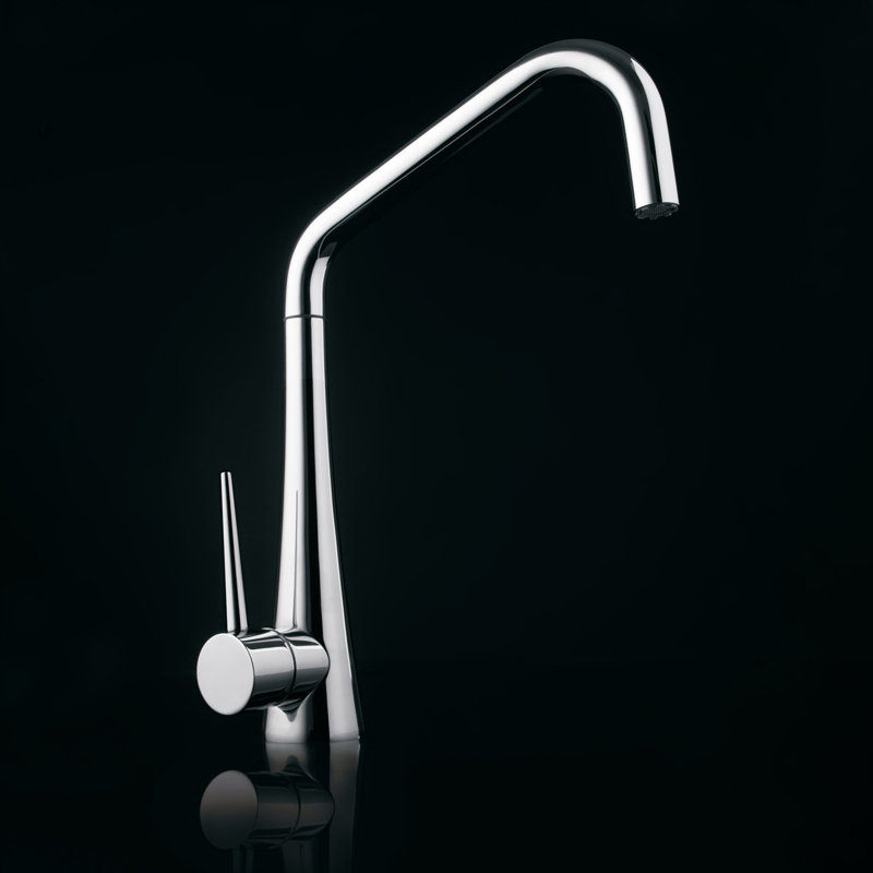 Pull Out Single Handle Kitchen Faucet, Chrome