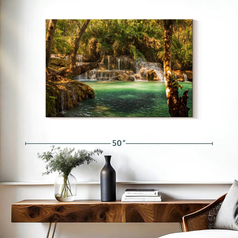 Alvord Majestic Kuang Si Falls, H 26 po x l 39 po
