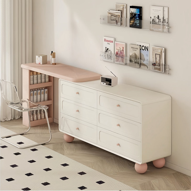 Coiffeuse, Rose / blanc crème