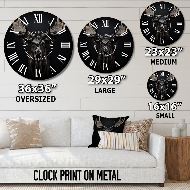 Horloge murale noir et blanc avec orignal majestueux et animaux, Médium