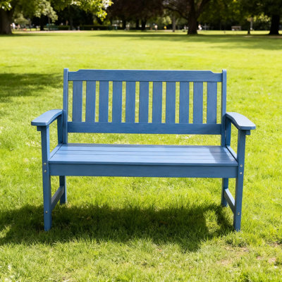 Banc bleu foncé toutes saisons avec conception à lattes ventilées et sièges confortables pour les cours extérieures Structure stable Apparence multifonctionnelle dans les parcs publics