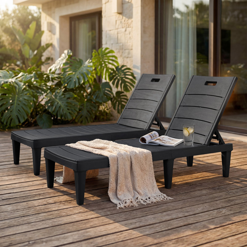 Ensemble de 2 chaises longues d'extérieur en résine avec 5 positions réglables, assemblage étanche et sans outil pour le patio près de la piscine