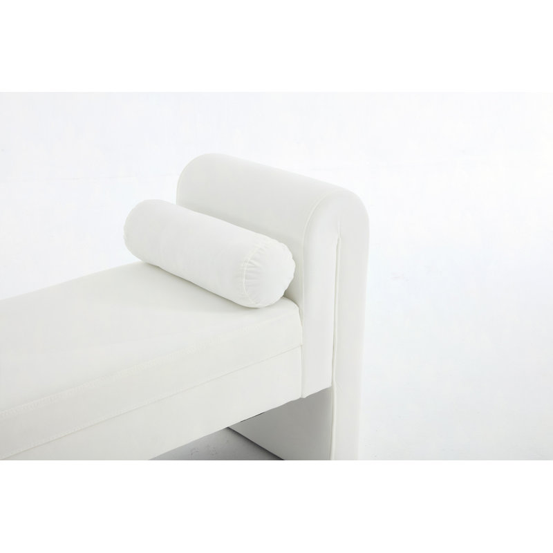Ce banc de rangement de 60 pouces convient aux chambres à coucher, aux salons, aux salles d'activités et aux espaces similaires.