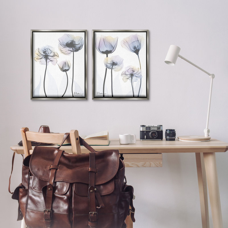 «Modern X-Ray Blooms» par Albert Koetsier, 2 pièces sur toile, Cadre flottant gris lustré, H 21 po x l 17 po