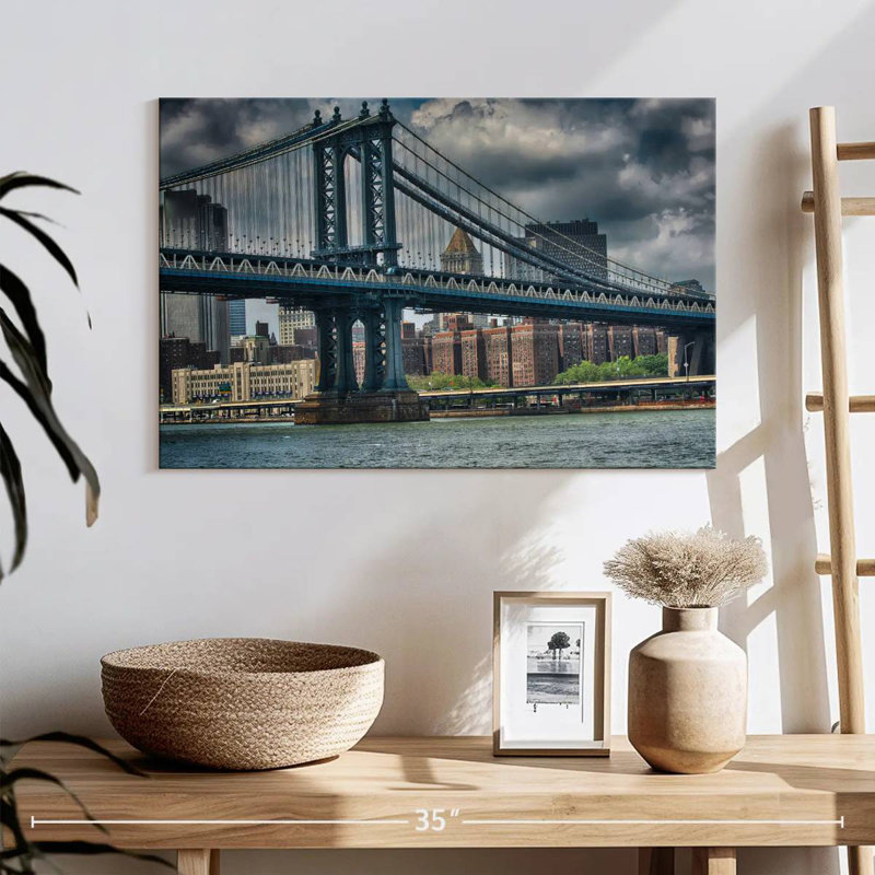 Lilie Blustery Manhattan Bridge, H 16 po x l 24 po