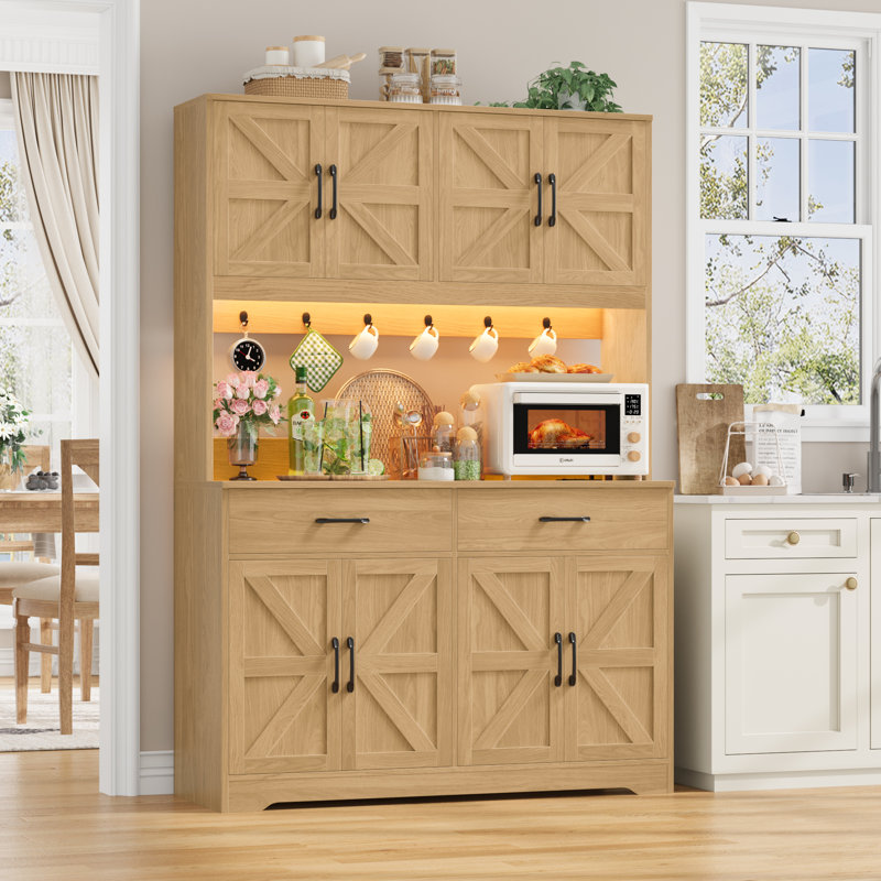 Garde-manger 71 po avec station de charge, lumière DEL, tablette à micro-ondes et crochets attachés, Brun