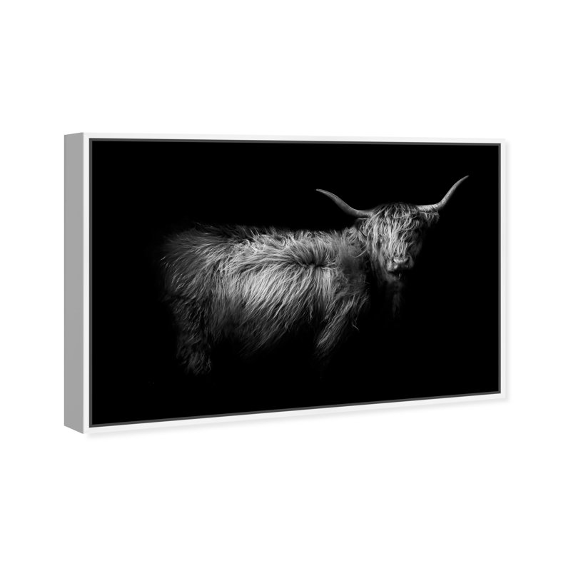 «A Cow» par Oliver Gal - impression d'art graphique, Toile blanche, H 20 po x l 30 po x P 1,5 po