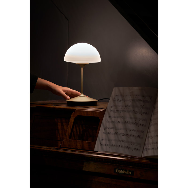 Pensee LED Table Lamp, Champagne Gold