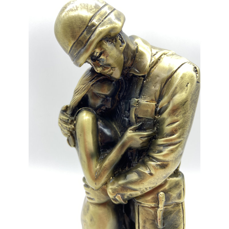 People Figurines & Sculptures