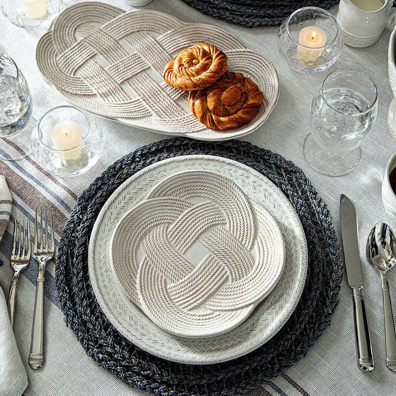 Le Panier Mystic Knot 15" Hostess Tray, Whitewash