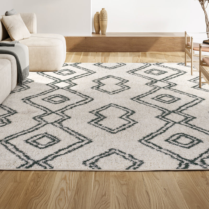 Kips Bay Moroccan Style Diamond Shag White/Grey Rug, Rectangle 5'1" x 8'