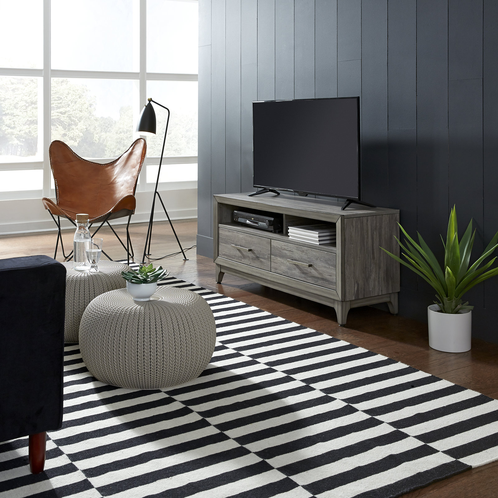 Aviana 47'' Media Console