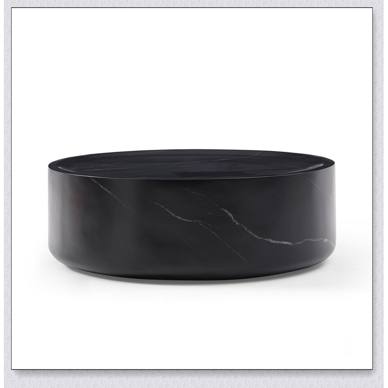 Table basse rectangulaire avec plateau en verre et tablette