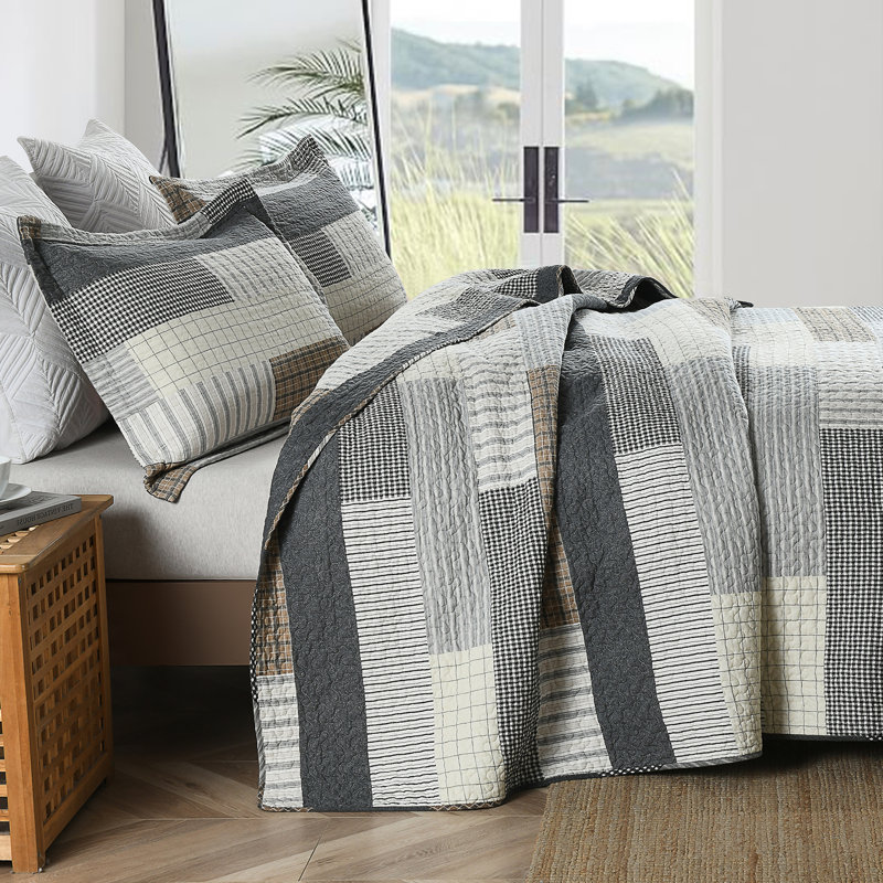 King Size Grey Tan Black Cotton Patchwork Quilt Set