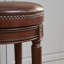 Tabouret de bar pivotant en bois, sans dossier, hauteur du comptoir, 66 cm (26 po), monobloc.