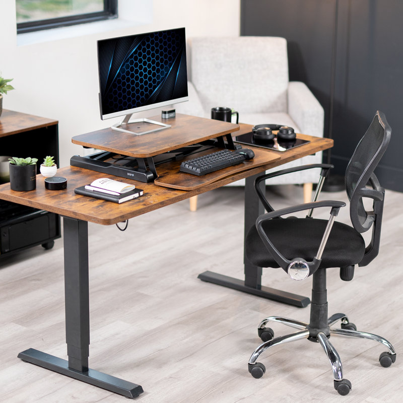 Convertisseur de bureau debout à hauteur ajustable VIVO (Série DESK-V000K), H 4,5 po x l 26 po x P 16 po, Brun rétro / noir