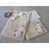 Beige / blanc est en rupture de stock