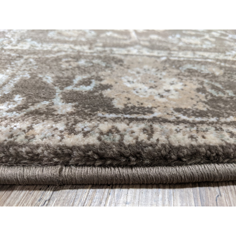 Benson Oriental Indoor Rug, Rectangle 3'3" x 4'11"