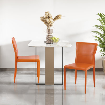 Chaise rembourrée en cuir Angelicia