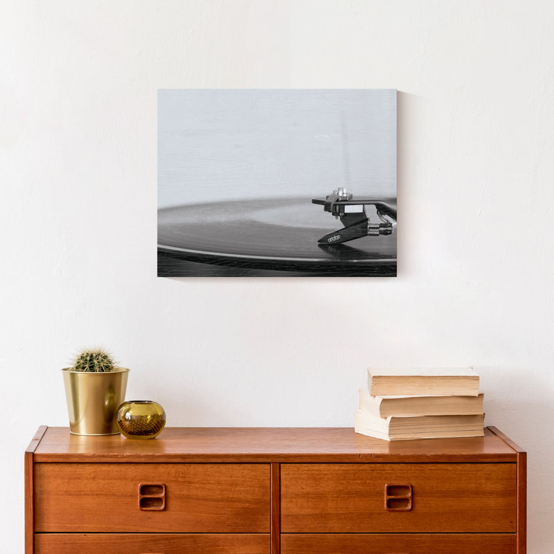 Joueur de disques sur toile, H 11 po x l 14 po x P 1,25 po