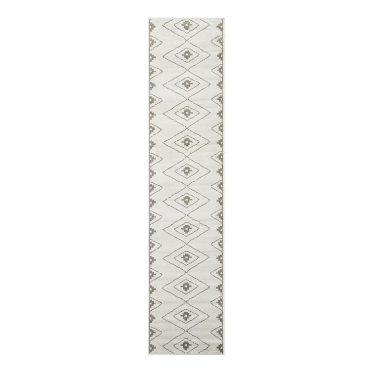 Latitude Run® Vefsna Nikolis Rug Ivory