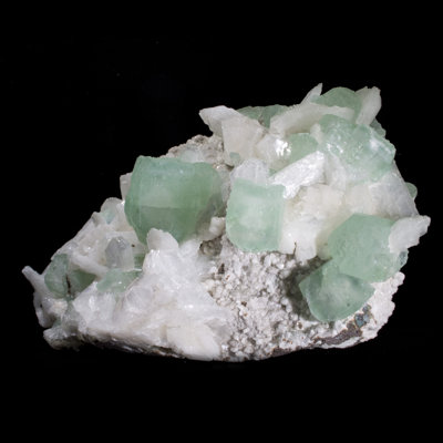Agrim cubique apophyllite avec stilbite