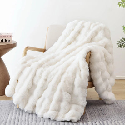 Jeté en fausse fourrure pour canapé - molleton moelleux blanc crème, couverture moelleuse moelleuse pour canapé et lit, jeté 50 po x 60 po