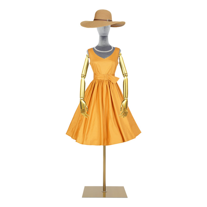 Mannequin femme, Gris