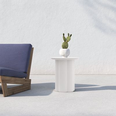 Bridgehampton 15.9'' Metal Outdoor Side Table