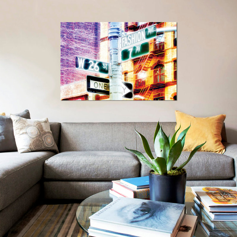«7e Avenue», impression sur toile, H 18 po x l 26 po x P 1,5 po, Toile avec cadre noir, Pas de tapis
