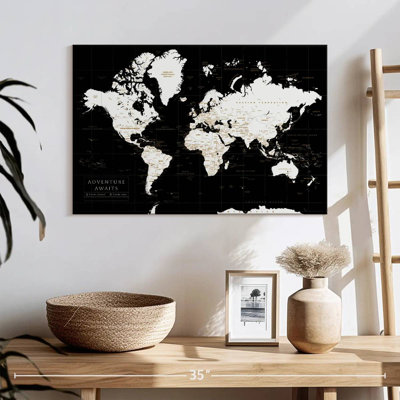 «Adventure Awaits I Push Pin World Amrico»