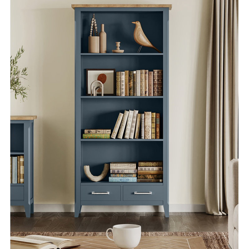 Kusilvak 180cm H x 33cm W Standard Bookcase