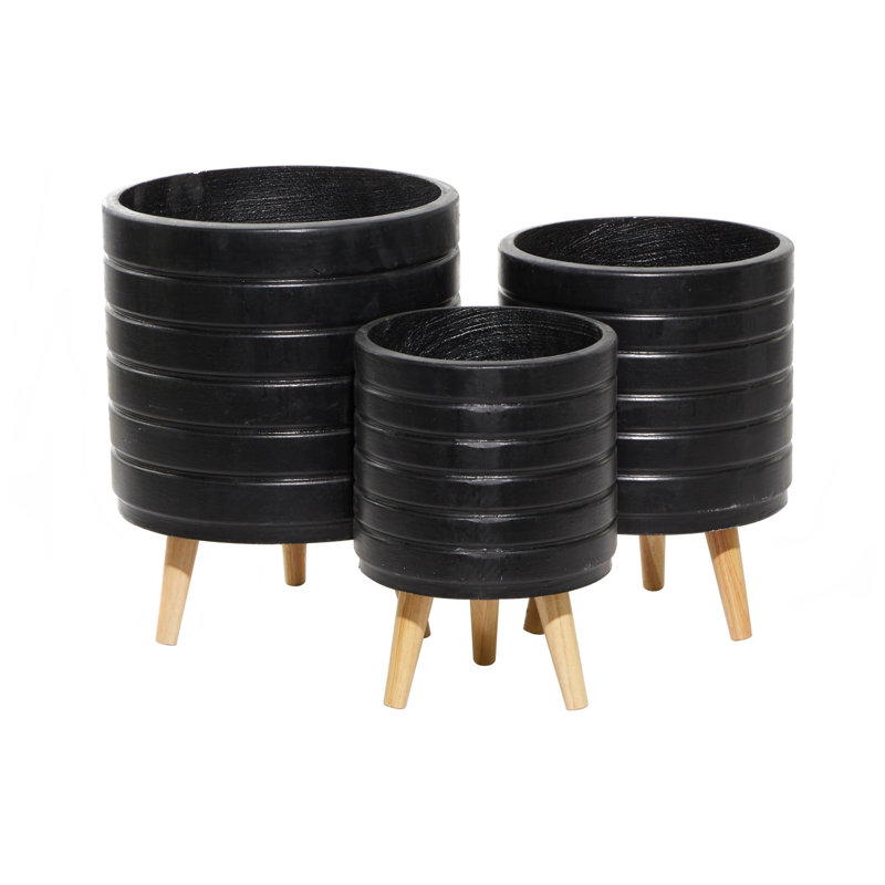 Cosmoliving By Cosmopolitan Set Of 3 White Wood Planter 14", 16", 18"H, Black