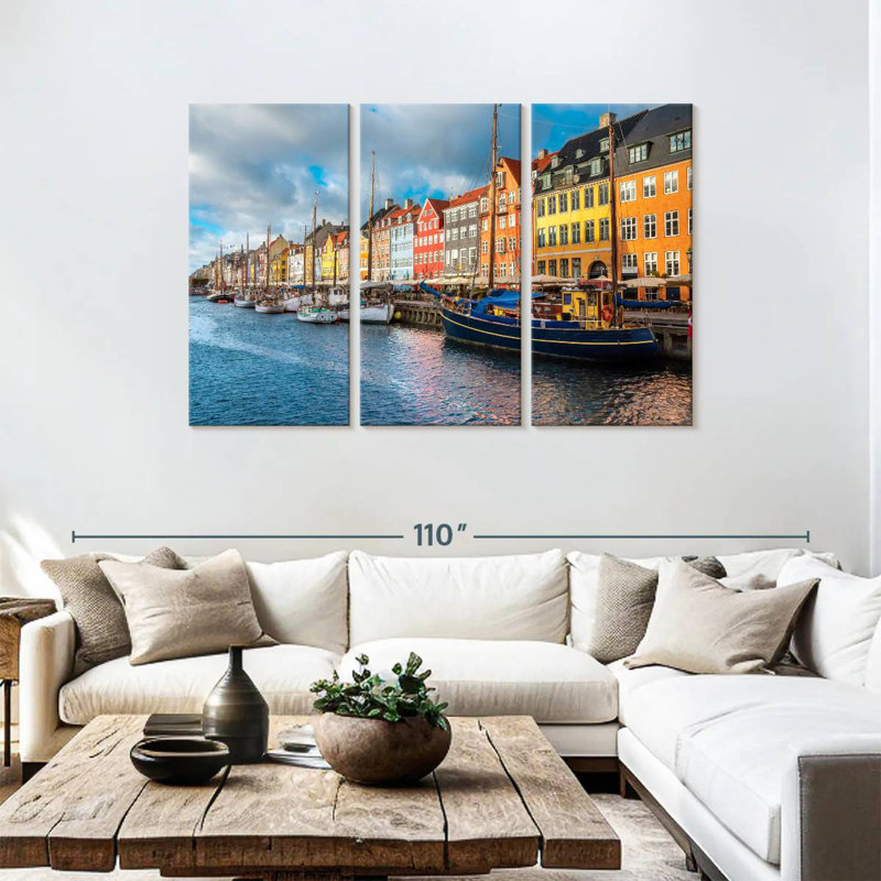 Hannes Nyhavn Port Copenhagen, H 48 po x l 74 po
