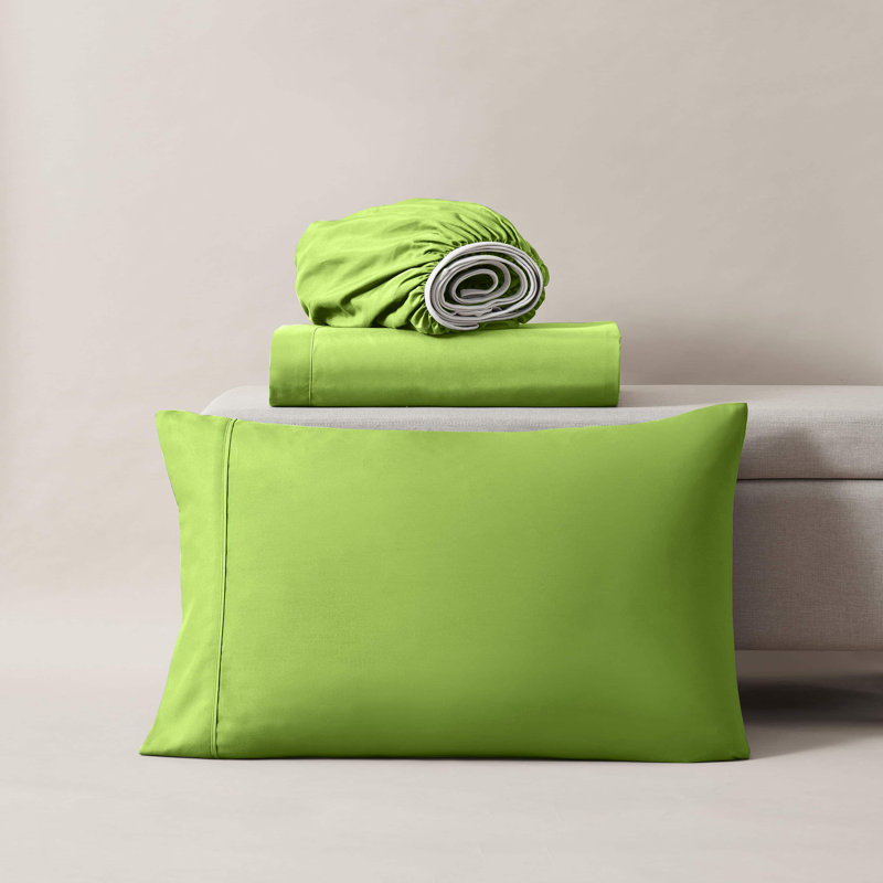 Hotel Collection Soft Breathable Bed Sheet Set with Deep Pocket Fitted Sheet, Twin, Garden Green