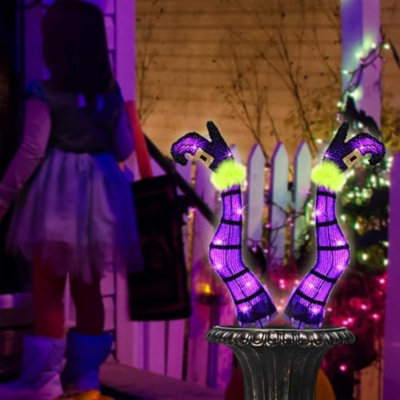 Ensemble de 2 pieds de sorcière mauve illuminés d'Halloween avec piquets, horloge de guirlande lumineuse 22 po et 8 modes, fonctionnant à piles pour la décoration de jardin