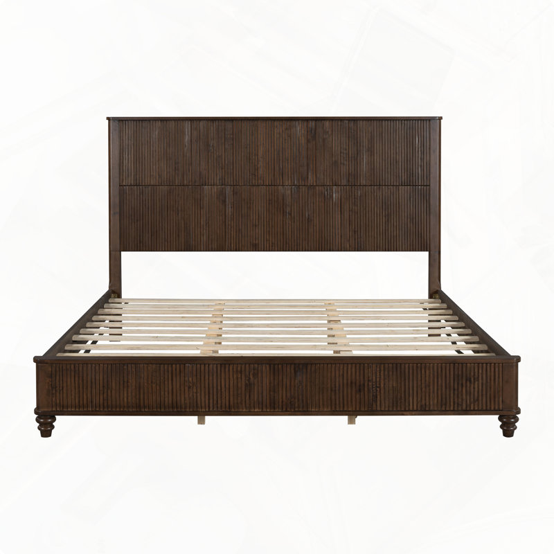 Structure de lit plateforme en bois massif avec tête de lit haute sans sommier, Noyer, Très grand lit