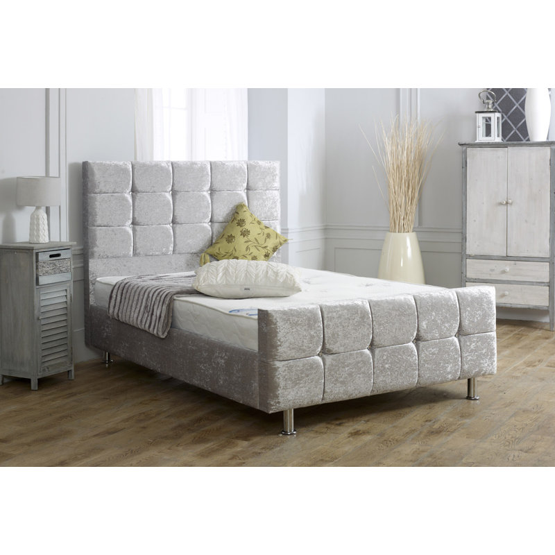 Scottsburg Upholstered Bed, Double (4'6)