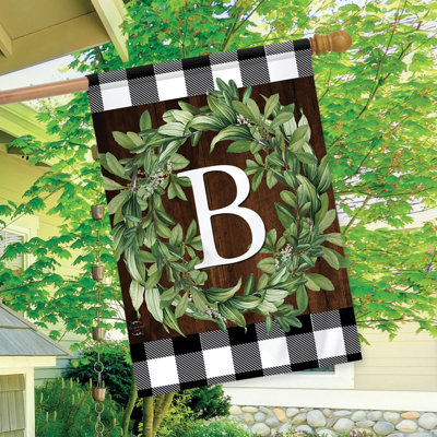 Wreath Monogram Letter B House Flag