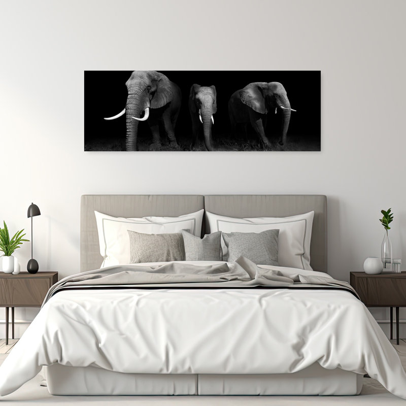 «Three Majestic Elephants Contemporary Elephant Nature Wildlife», art mural, H 60 po x l 20 po
