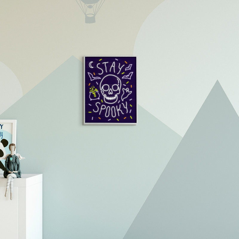 Stay Spooky Quote, H 14 po x l 11 po x P 1,5 po, Giclée encadrée noir minuit