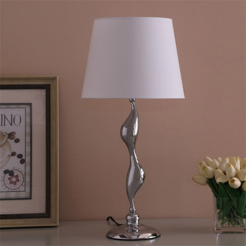 Lampe de table argentée 24 "Erte Art Deco Silhouette