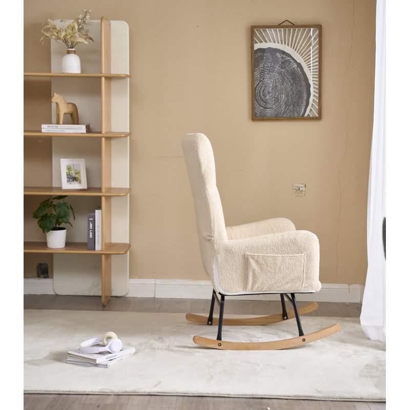 Chaise berçante rembourrée Keta