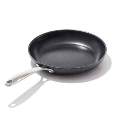 Fry Pans & Skillets: Non-Stick, Steel & More