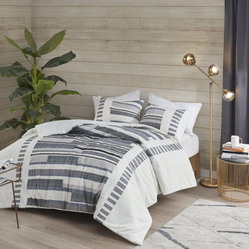 Serena Navy and Gray Cotton King/Cal King 3 Piece Duvet Cover Set
