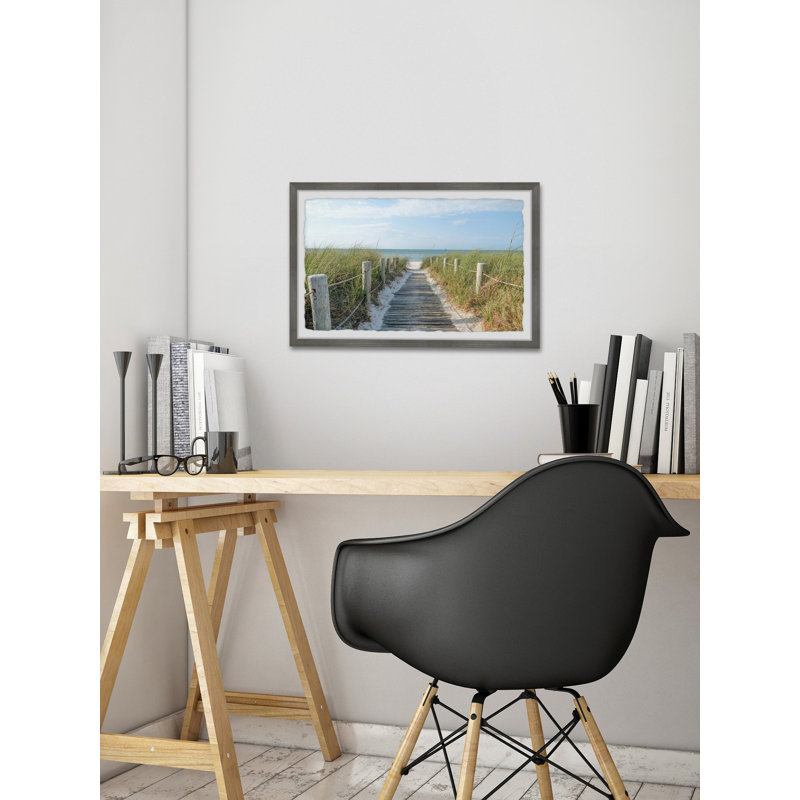 Rope Railings - Single Picture Frame Painting, 41 cm H x 61 cm W