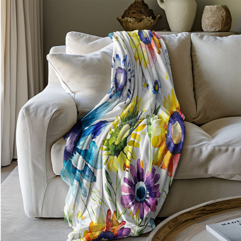 Throw Blanket, Lit simple