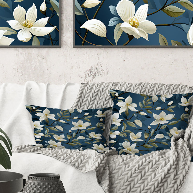 Fleurs blanches et bleues - Coussin imprimé floral